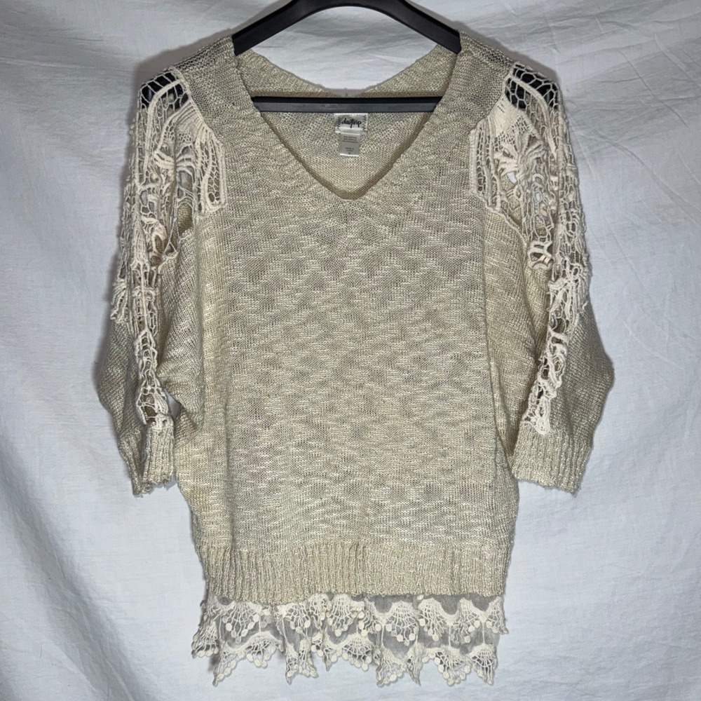 Boho Womens Beige Crochet Lace Trim V-Neck Dolman Knit Sweater Size Medium